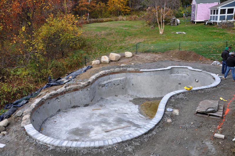 POOL CONSTRUCTION