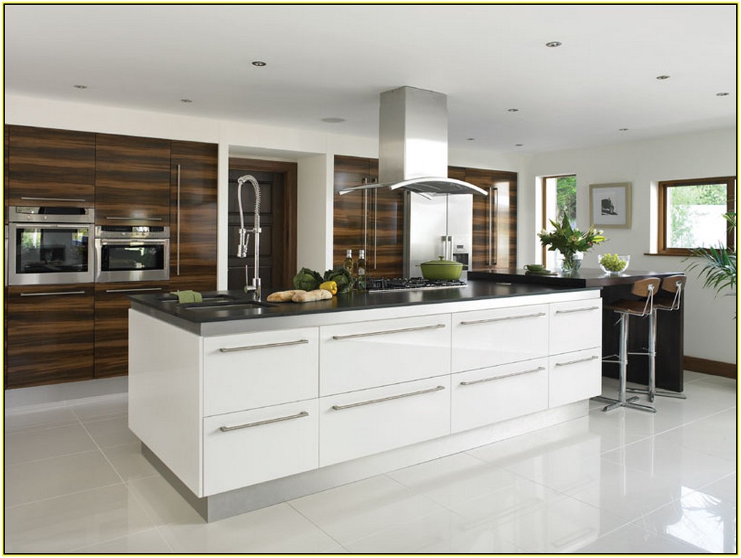 Glossy Kitchen Finishes