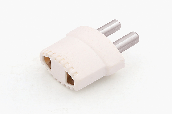   6A 2 Pin white color Plug, HEPL-6663