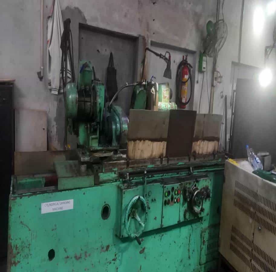 Cylindrical Grinder