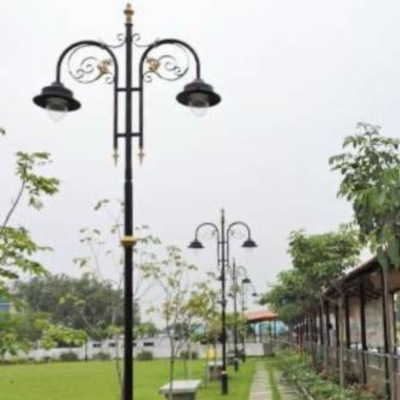 24W Solar Semi Decorative Light