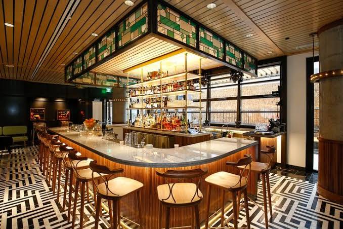 Bar & Restaurant Interiors