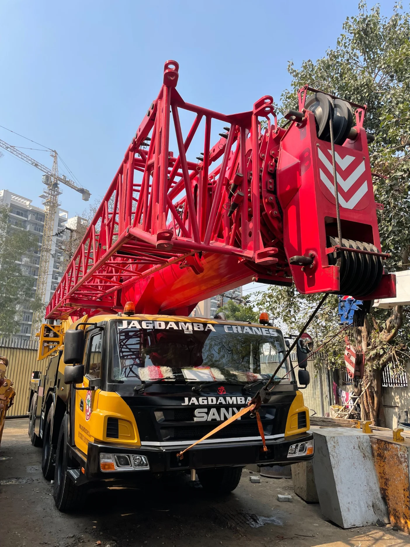 Mobile Cranes Services