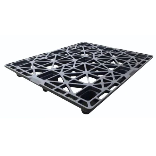 Roto Moulded Plastic Pallets