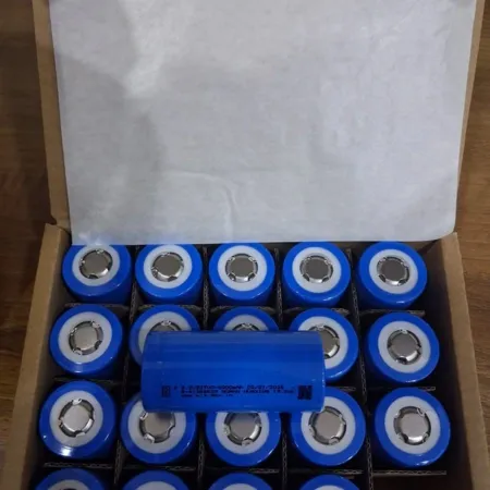32700 Lithium-ion Cell