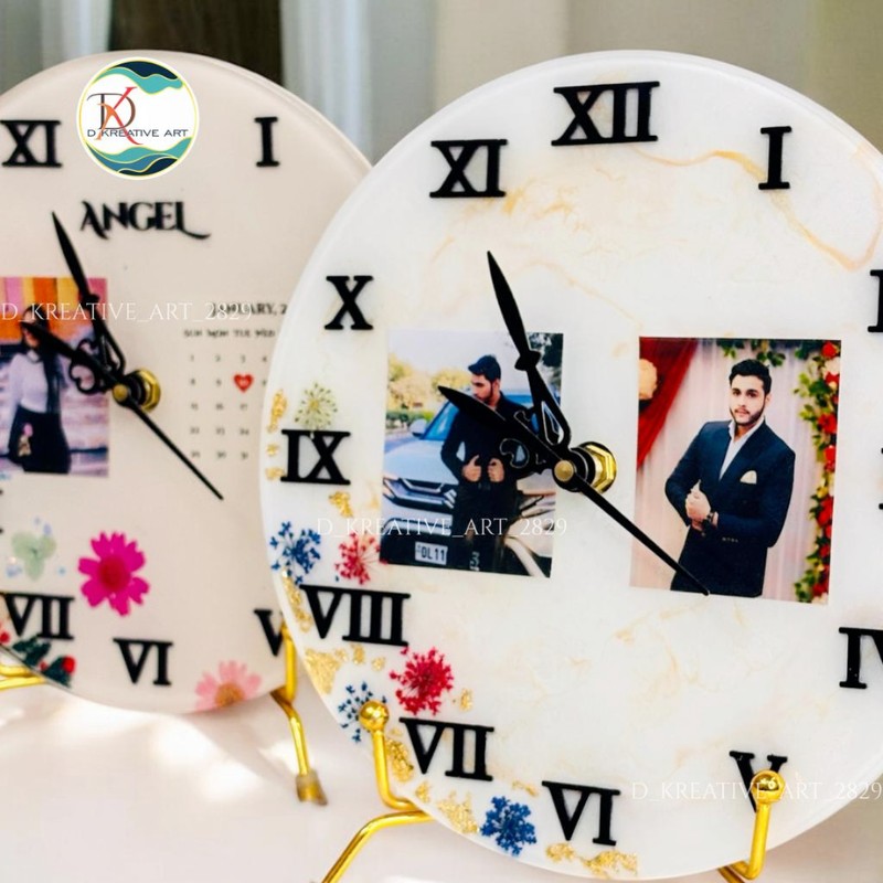 Customized Resin Table Clock