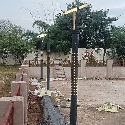Decorative Pole Light