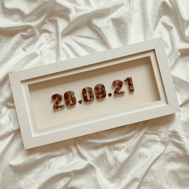 Preserved Date Resin Frame