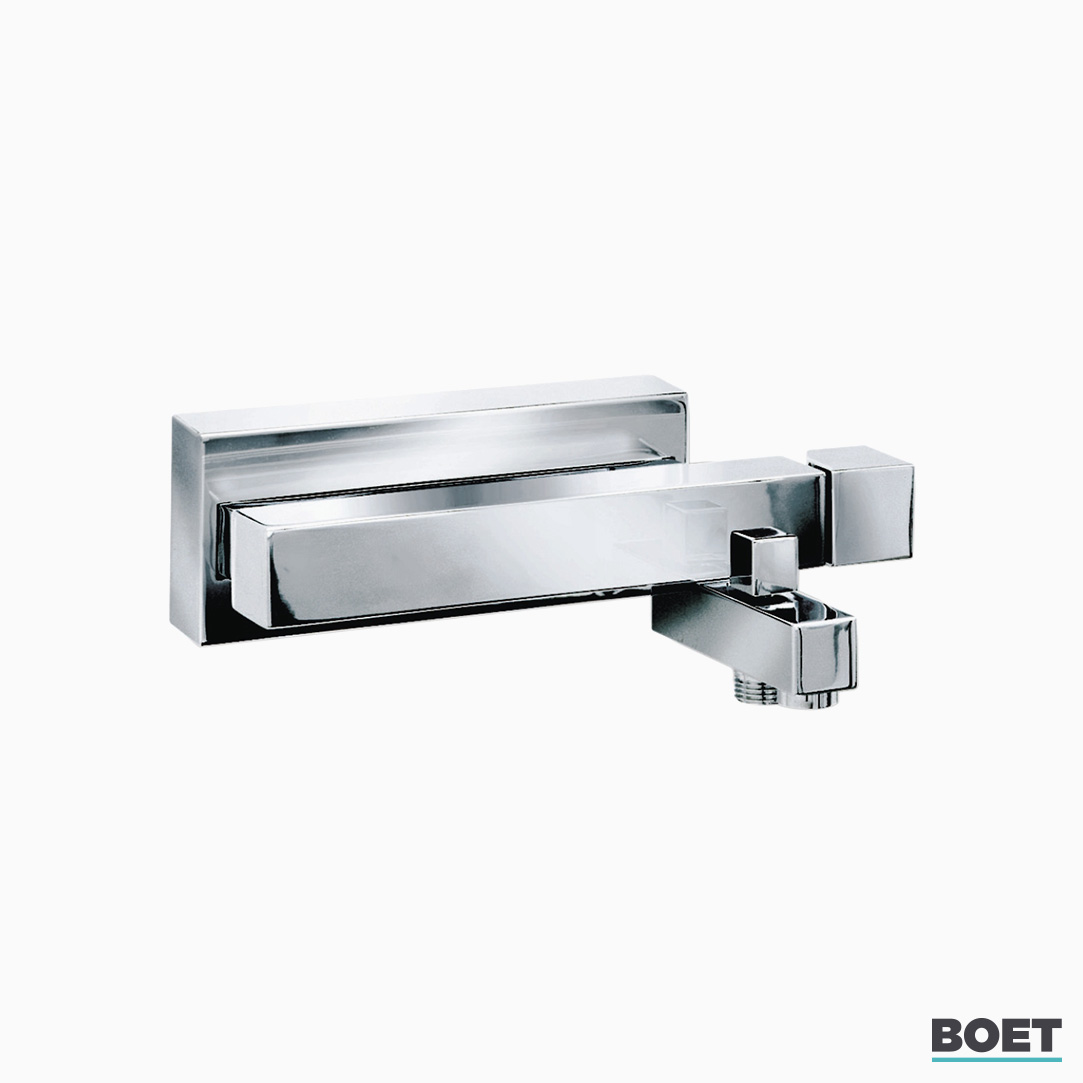 Exterior mixer tap with bath-shower selector