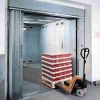 Hydraulic Goods Lift