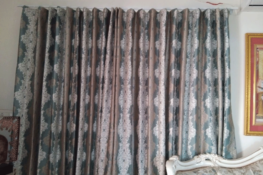 Window curtain 