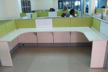 modular office furniture manufacturer in mumbai