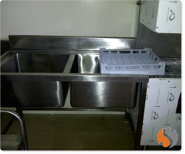 2 Sink Unit with Crate Slide for Dish Washing Machine