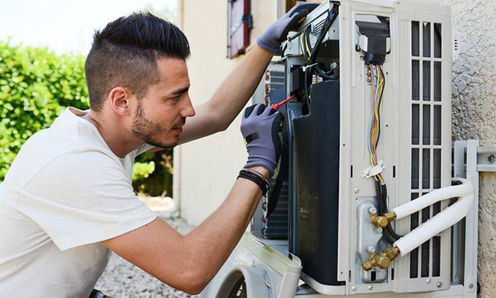 Window AC Repair in Noida | SUPER AIRCON