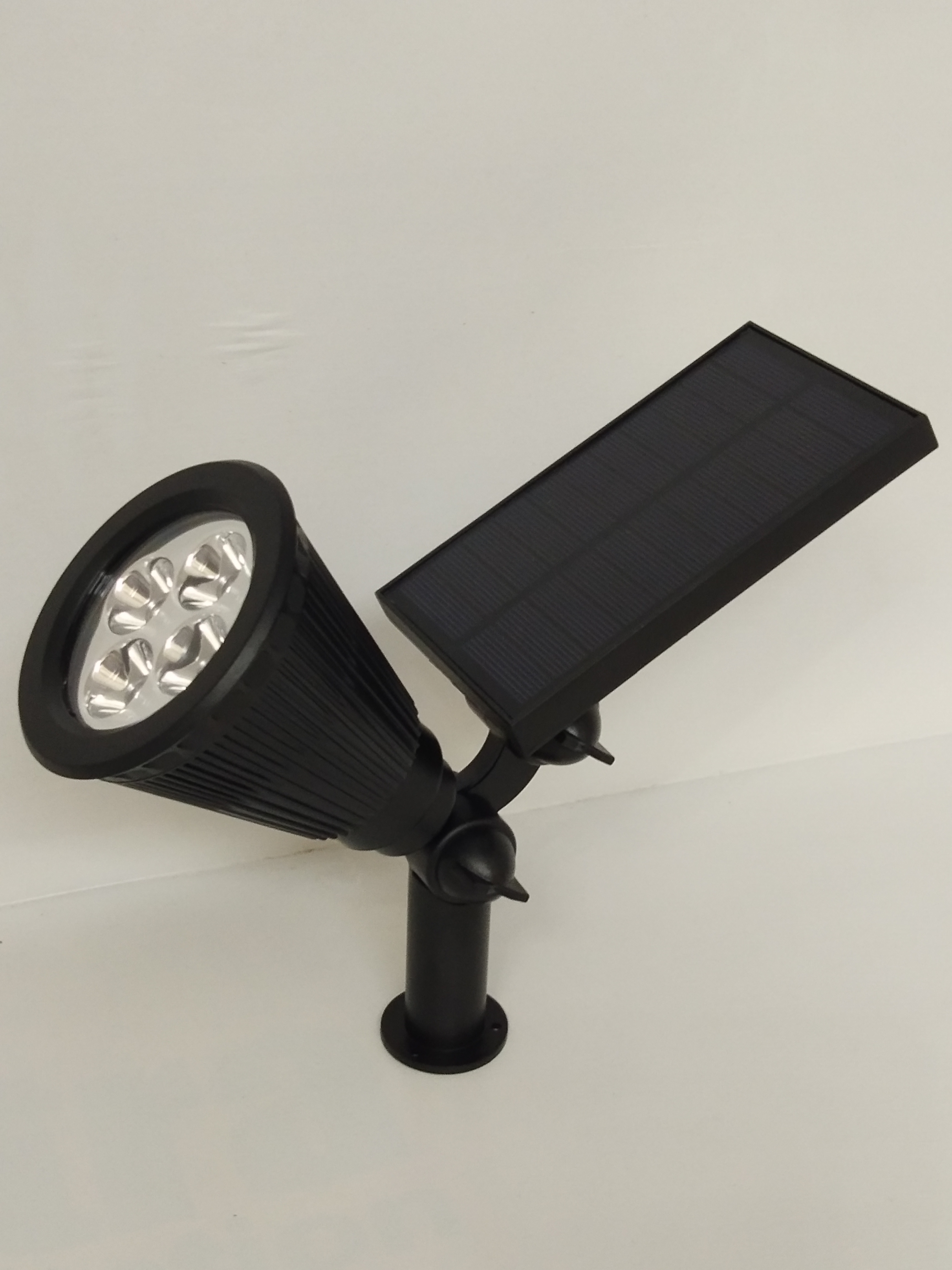 Solar Spike Garden Light