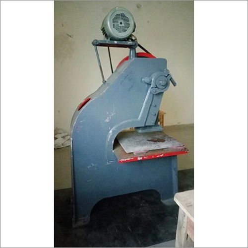 Semi Automatic Footwear Making Machine