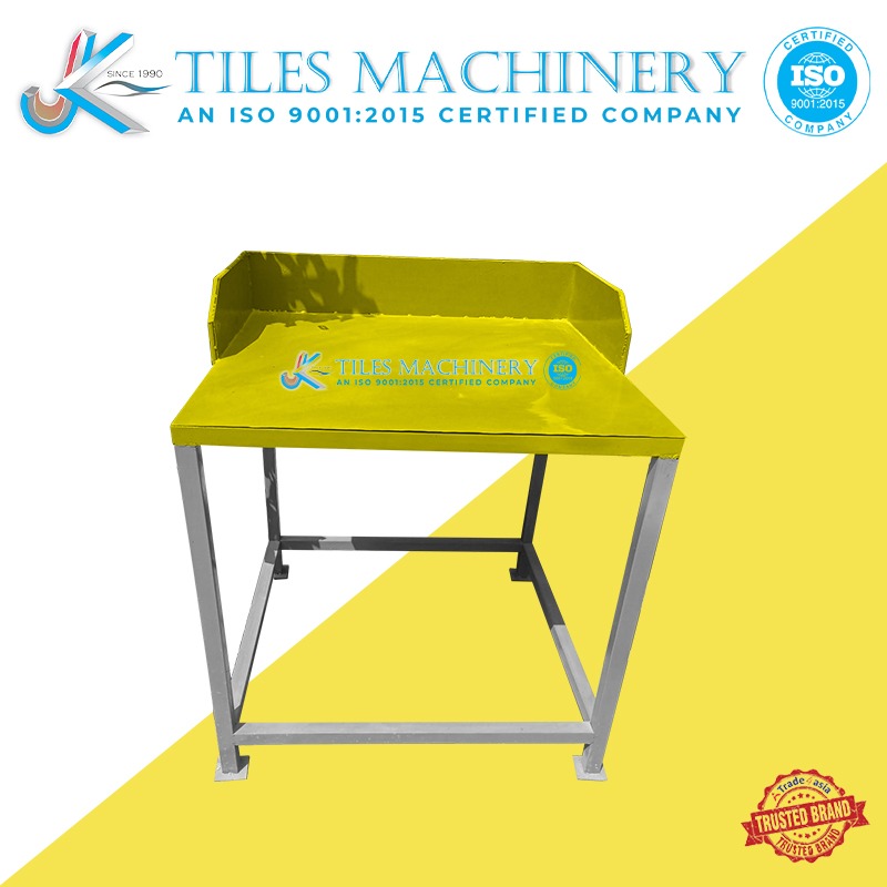 Interlocking Supporting Table