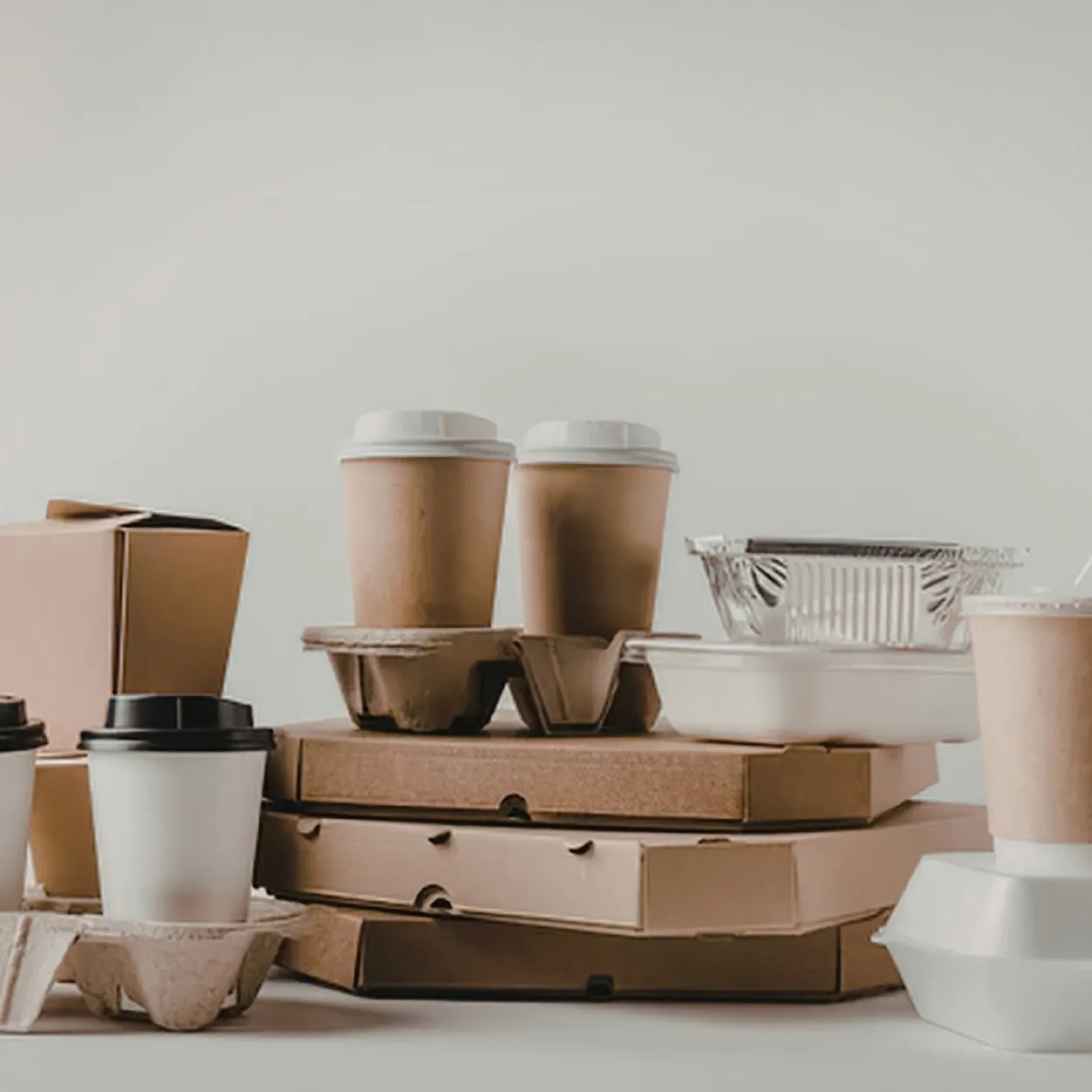 Paper Cups, Glasses & Containers